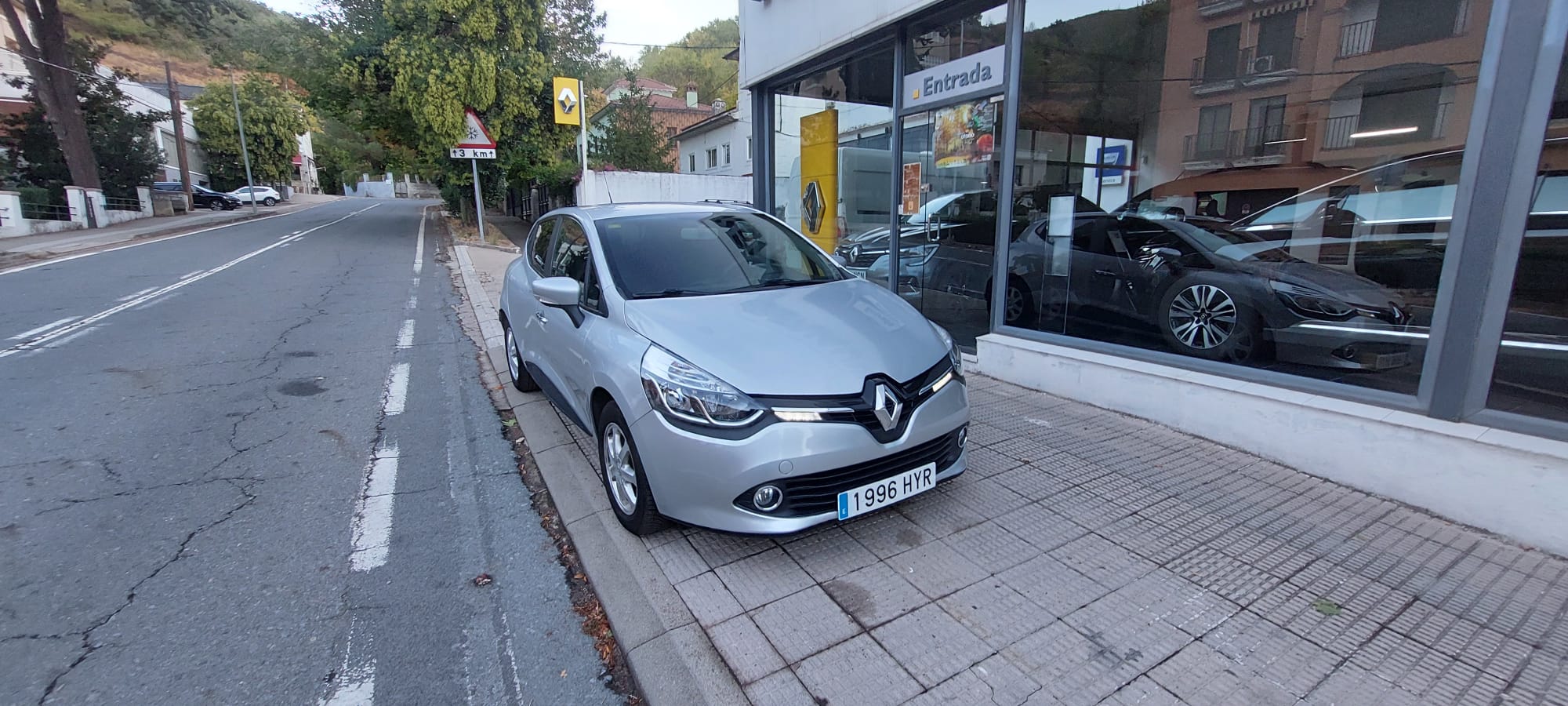 Renault Clio 0.9 TCE 90CV foto 11